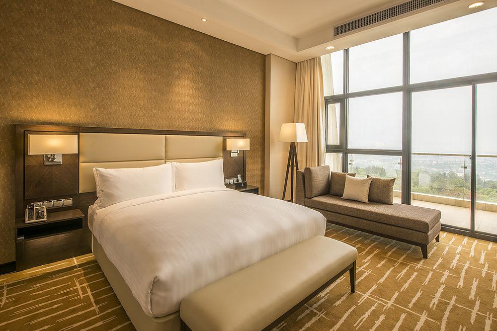 Kigali Marriott Hotel Exterior photo